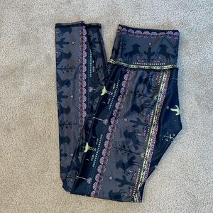 Teeki Yoga Leggings - S